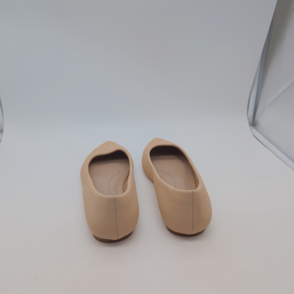 Elegant Peach/ Tan Women's Flats Dream Pairs Sz 10 - Picture 5 of 8